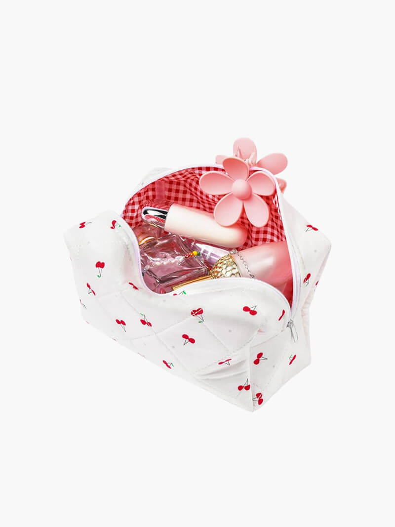 Kosmetyczka w wiśnie